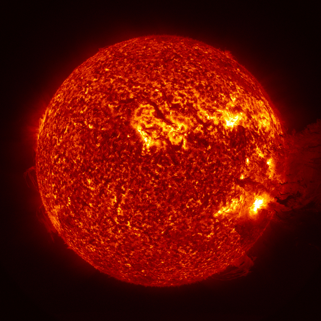 Massive Solar Eruption Close-up